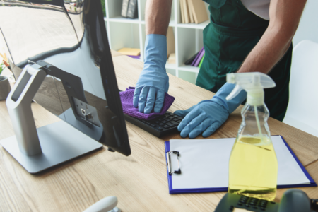 The Benefits of Regular Office Cleaning